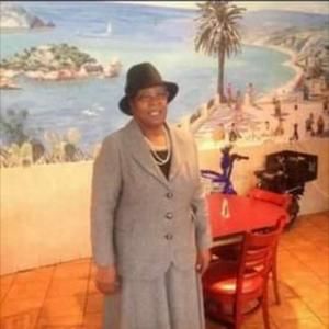 Meet your Posher, Larry